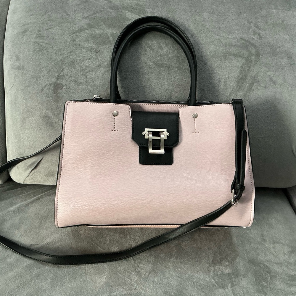 Nice Elegant Spacious Tote - image 2